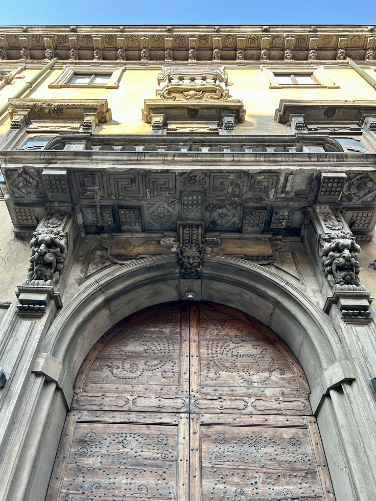 Palazzo Acerbi in corso di Porta Romana