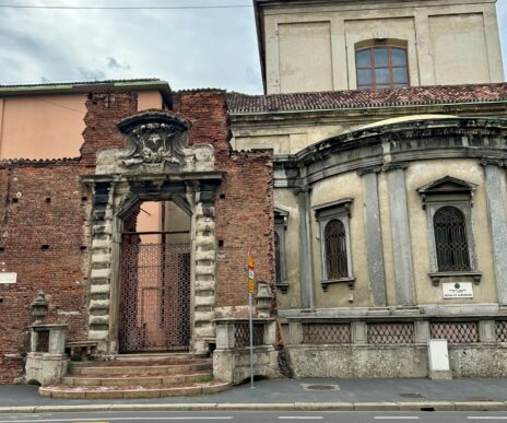 La Porta della Meraviglia dove transitava la morte a Milano