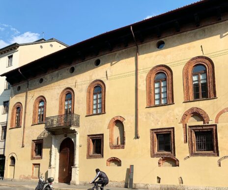Le 10 case più antiche di Milano