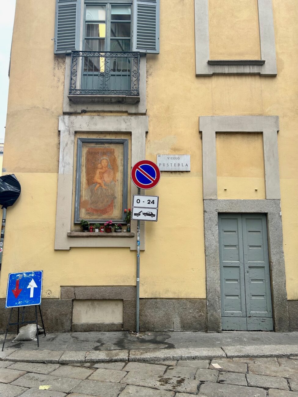 Vicolo Pusterla